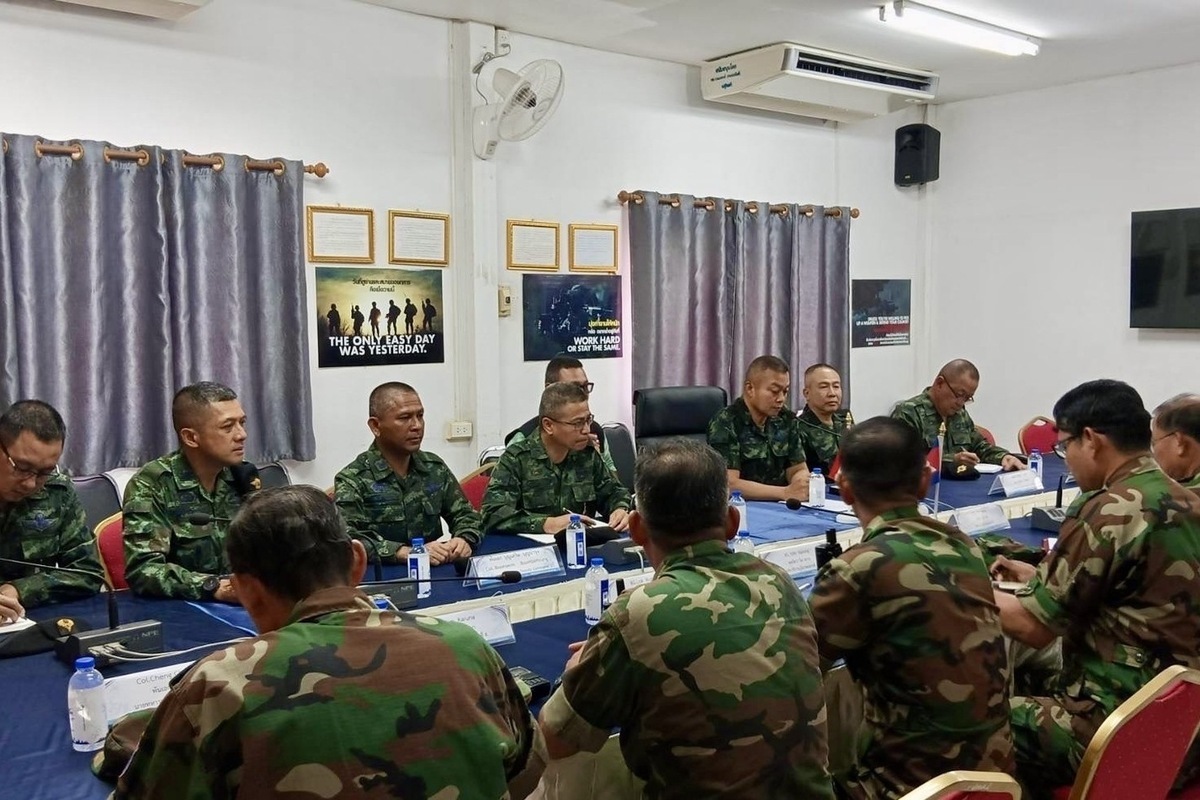 Таиланд начал операцию по восстановлению контроля над спорной провинцией Сакаэо