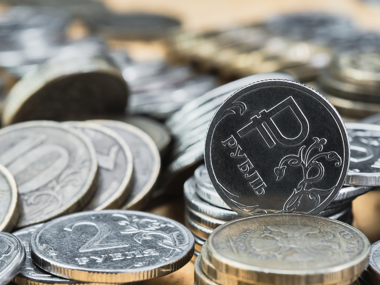 В Тольятти рабочий получил 1 млн рублей после падения с лестницы и переломов