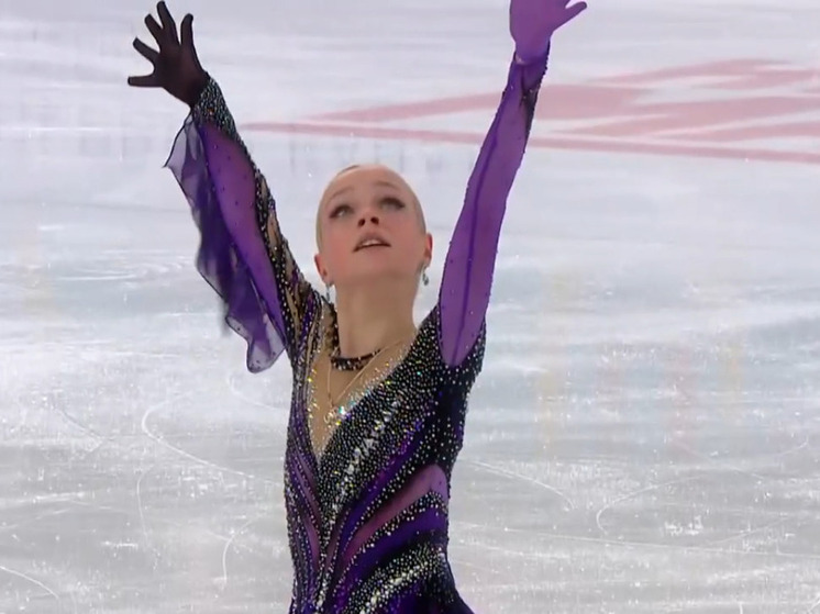 Продолжение скандала матери воронежской фигуристки Костылевой с тренером Плющенко