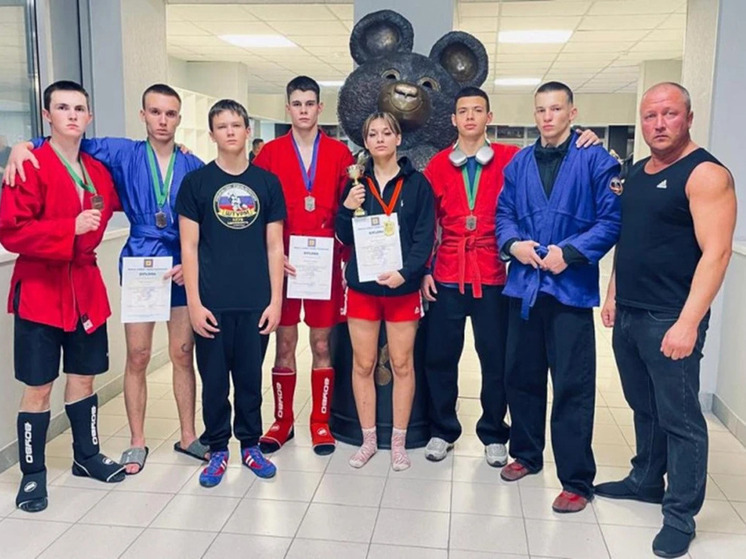 Борисоглебские самбисты завоевали десять наград на международном турнире в Москве