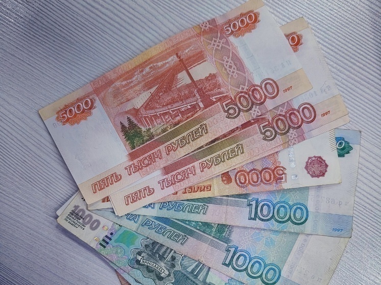 Томичка лишилась 11 тысяч рублей при покупке икры у мошенников