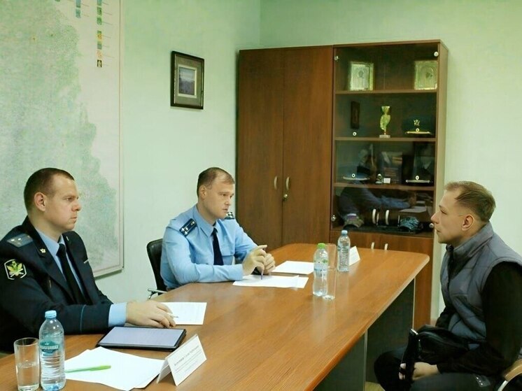 Псковичи могут попасть на прием к главному судебному приставу