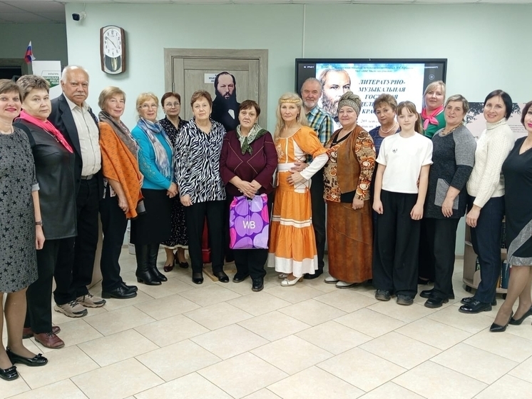 В Орловской области во Мценской районной библиотеке имени Ивана Тургенева состоялась литературно-музыкальная гостиная &laquo;Целый мир от красоты&hellip;&raquo;
