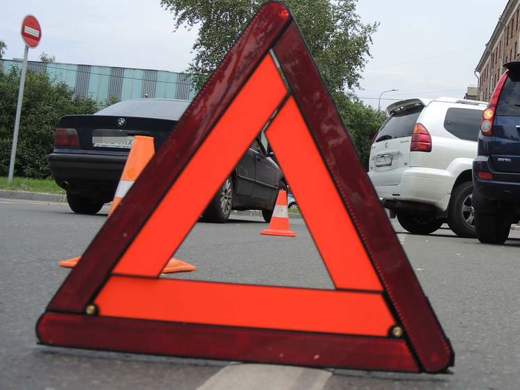 Один человек погиб и один пострадал в ДТП на Киевском шоссе