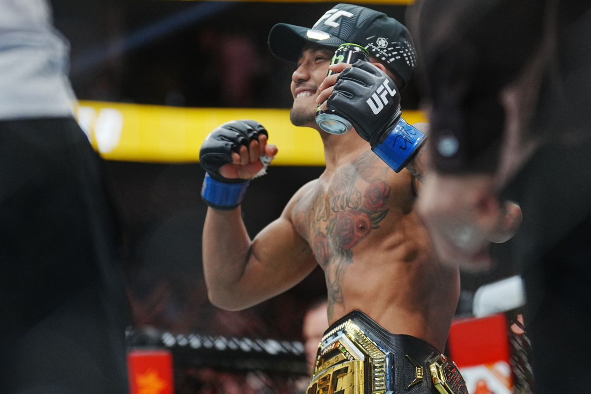 Джошуа Ван стал новым чемпионом UFC в наилегчайшем весе