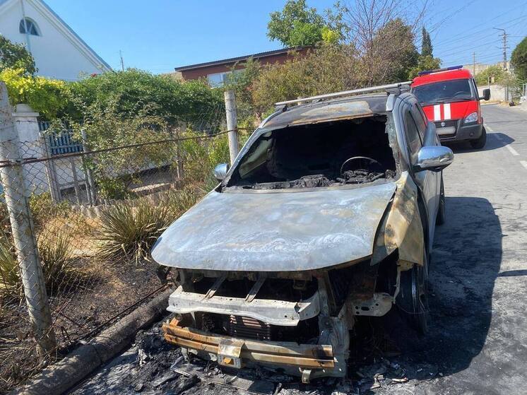 Жителя Евпатории будут судить за поджог иномарки