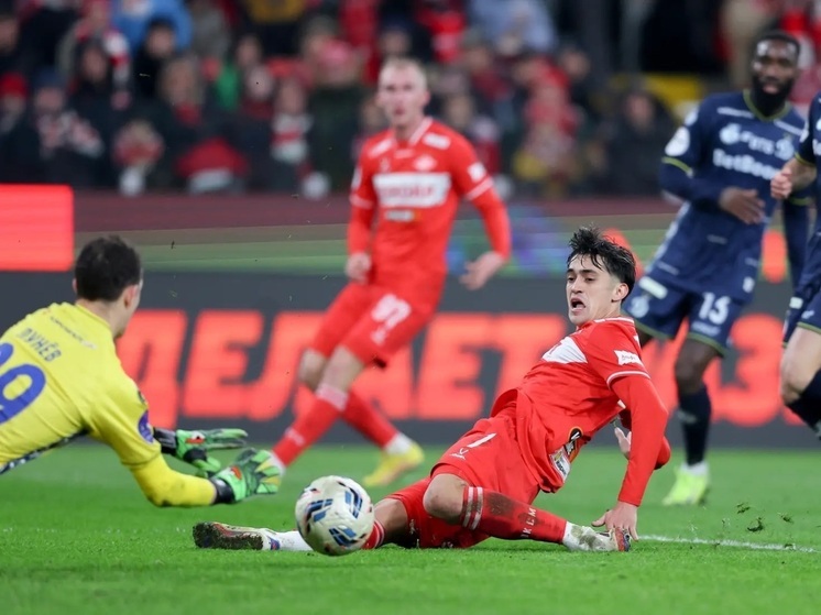 В рамках созданной «МК» совместно с Объединением отечественных тренеров рубрики мы обсудили с одним из лучших отечественных футболистов и тренером Егором Титовым последние матчи Российской премьер-лиги, так же подвели итоги первой части чемпионата России.