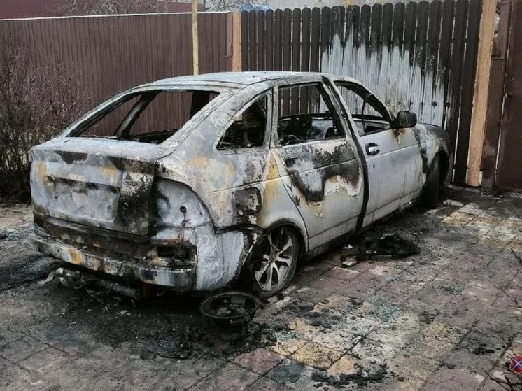  45-летнего жителя Волгоградской области задержали за поджог автомобиля