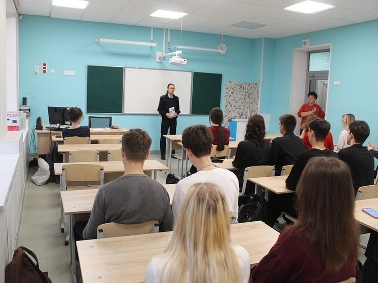 Серпуховским школьникам рассказали, как не стать соучастником преступления