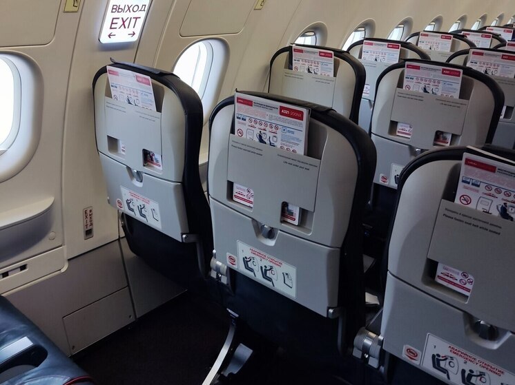 Пятеро петербуржцев судятся с авиакомпанией за двойную покупку билетов