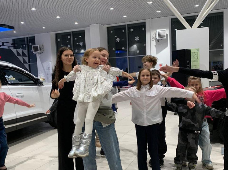 В Орле провели предновогодний праздник для семей участников СВО