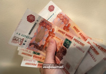 В такие периоды особенно важно быть осторожными — мошенники активно используют новогоднюю тему для обмана. 