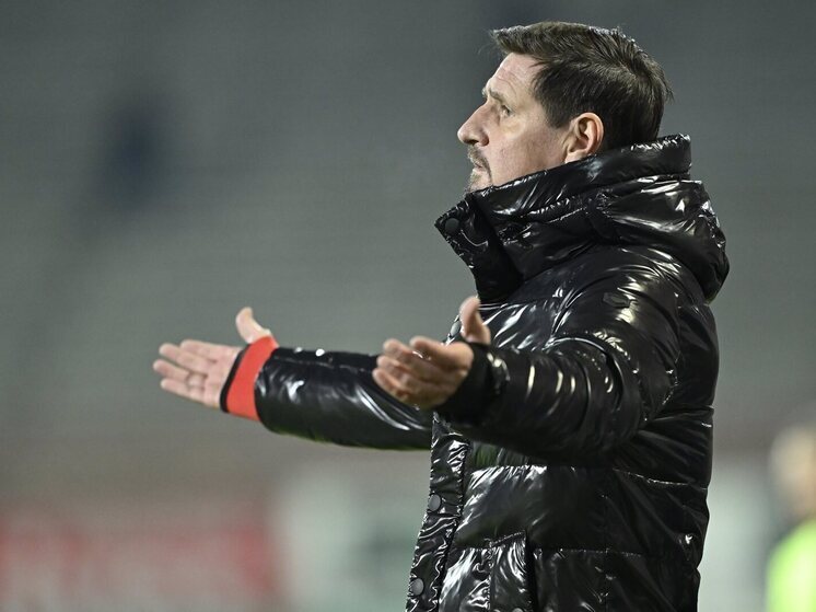 От кровоизлияния в мозг умер бывший футболист и тренер сборной Бельгии Глен де Бук