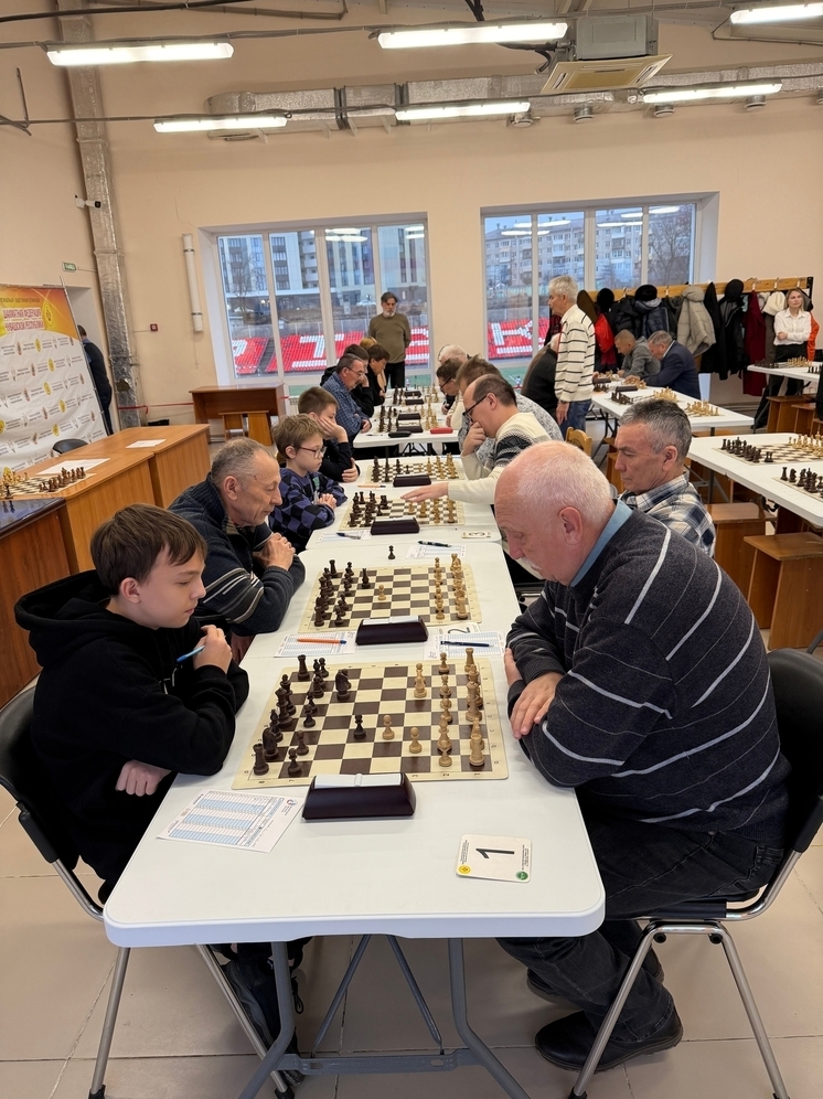 Кириллов – единоличный лидер чемпионата Чувашии по шахматам