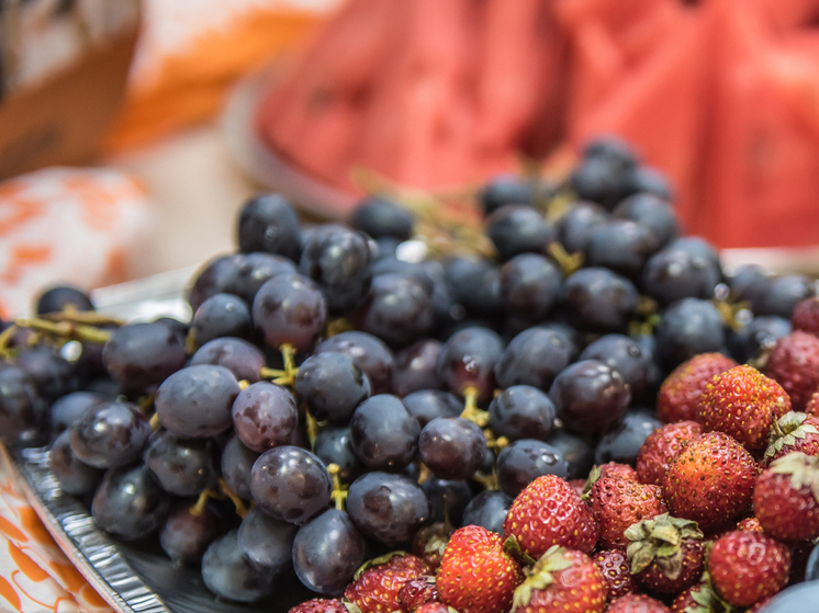 Инспекторы Россельхознадзора остановили ввоз в Новосибирск почти 100 тонн заражённых овощей и фруктов
