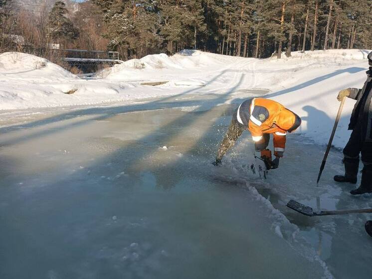В Улан-Удэ мкрн. Мостовой восстановили проезд под путепроводом