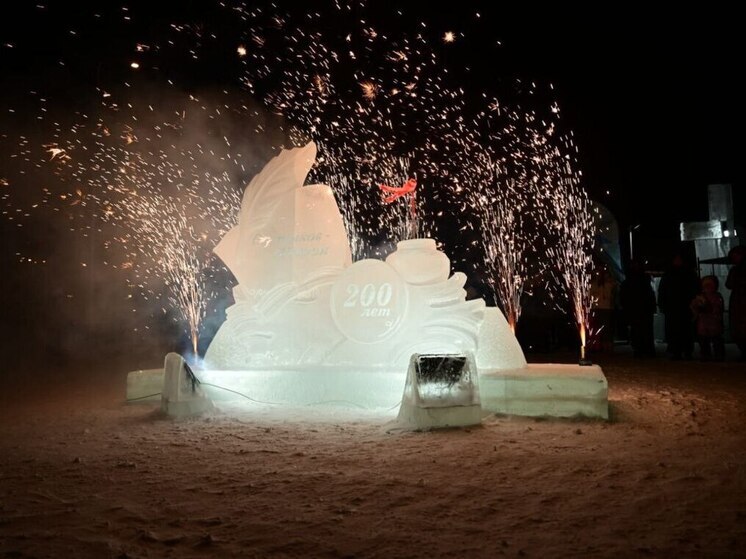 50 кг конфет разыграют на литературном конкурсе фестиваля ледовых скульптур в Новом Уренгое