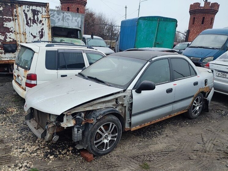 Во Владимире усилили борьбу с брошенными авто на улицах города