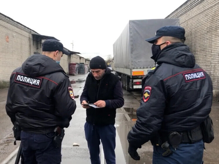 В ходе рейда по нелегалам во Владимирской области силовики проверили 300 иностранцев