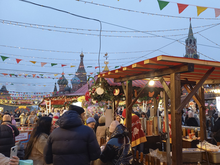 Большинство россиян решили не продлевать 12-дневные каникулы в Новый год
