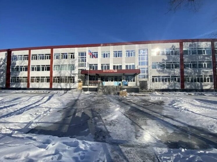 Школы Хабаровского края меняют облик: ремонт идет по графику