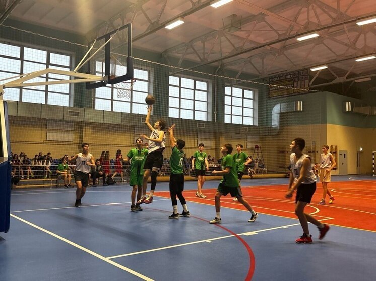 Команды юных брянцев сразились в «ЛОКОБАСКЕТ»