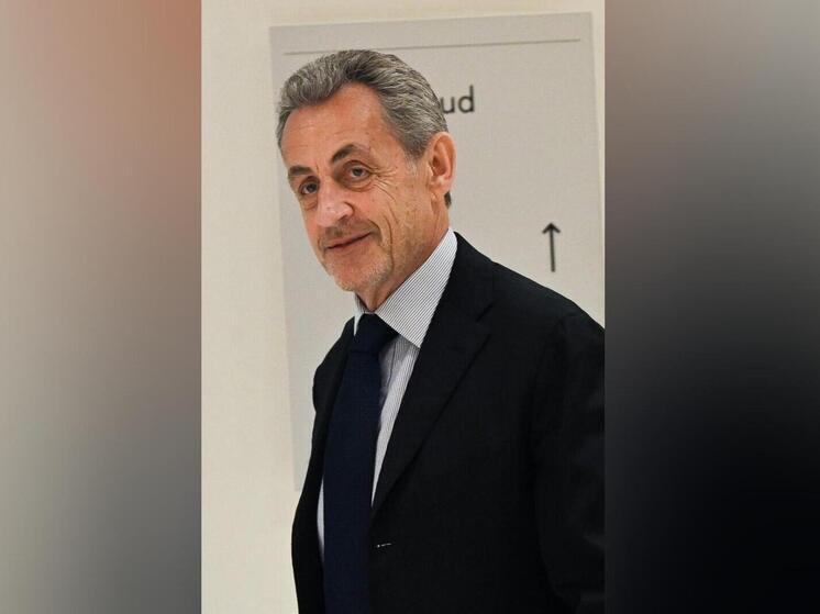 Саркози больше не считает «Национальное объединение» Ле Пен опасностью для Франции