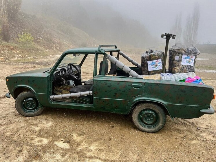 Ялтинцы отправили бойцам легендарную «копейку», переделанную в пулемётную точку