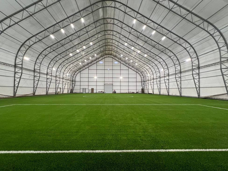 Второй футбольный манеж появился на Бору