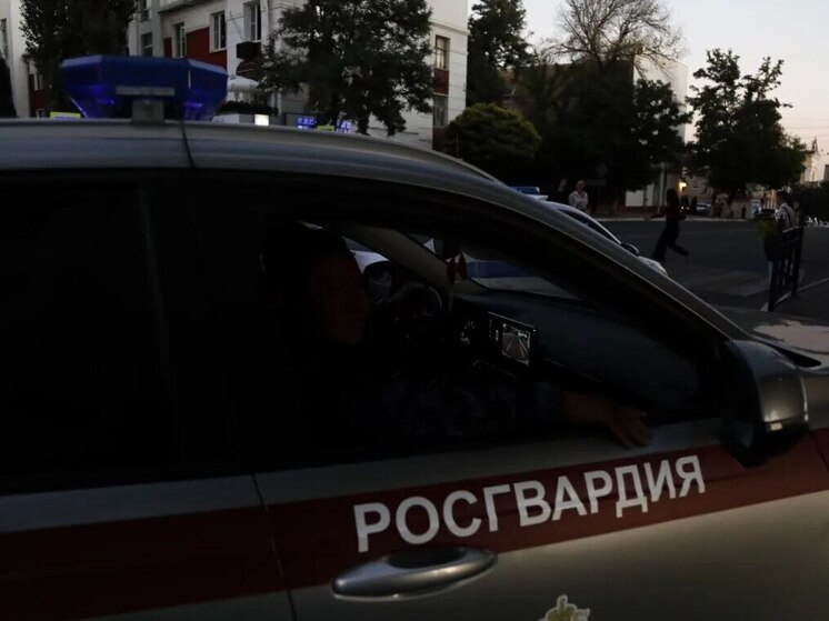 Росгвардейцы задержали в Астрахани мужчину, находившегося в федеральном розыске