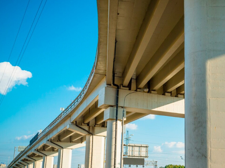 В Липецке стартует движение по мосту Фрунзе-Плеханова