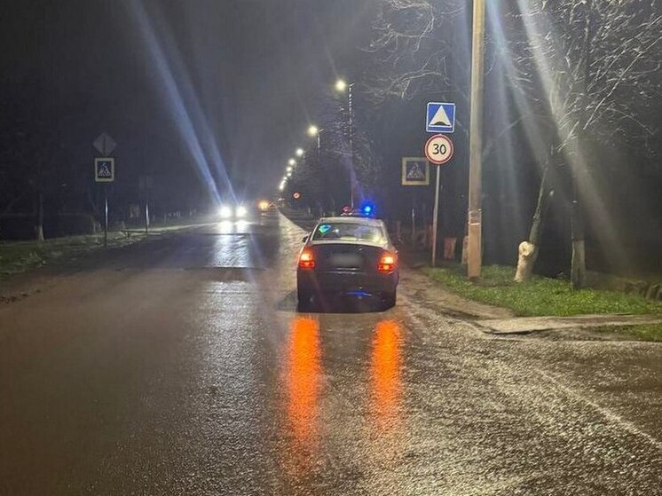 В херсонском поселке Новотроицкое легковушка сбила женщину