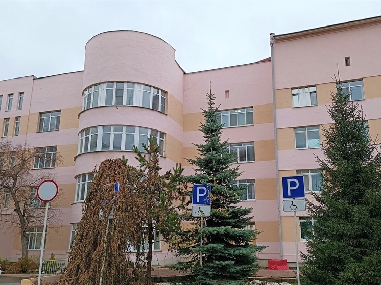 200 свердловских героев ВОВ получили медпомощь на дому