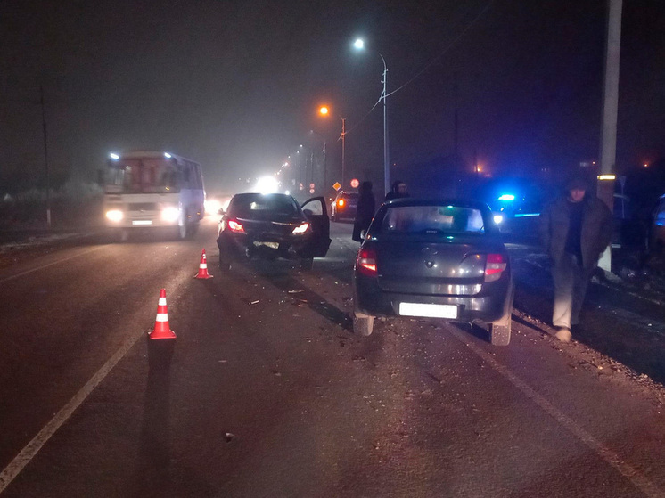 В Липецкой области массовое ДТП отправило двух пострадавших в больницу