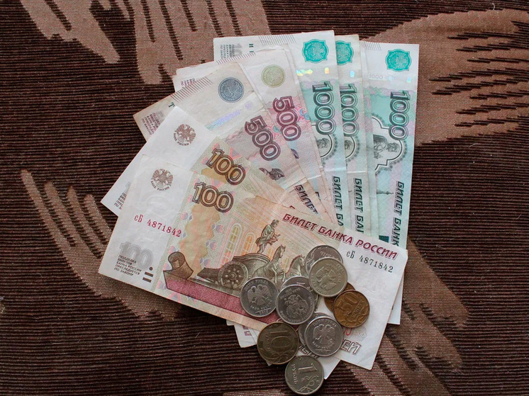 В Липецкой области рабочие специалисты обгоняют банкиров