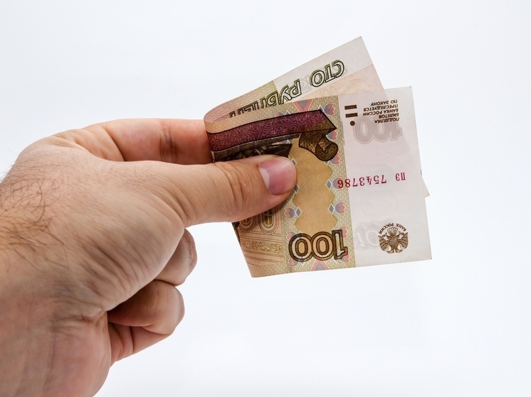 Мошенники развели 21-летнего парня из Самарской области на 384 тысячи рублей