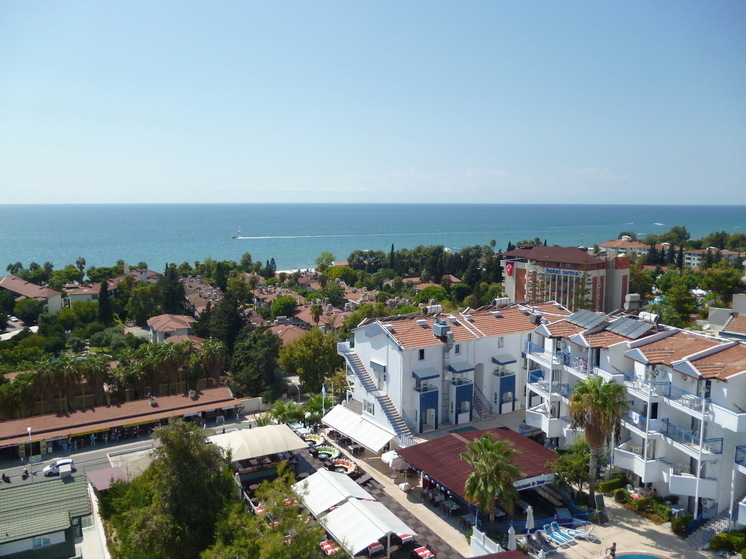 Россинам дали совет: к долгосрочным поездкам в Турцию и ОАЭ готовьтесь всерьез