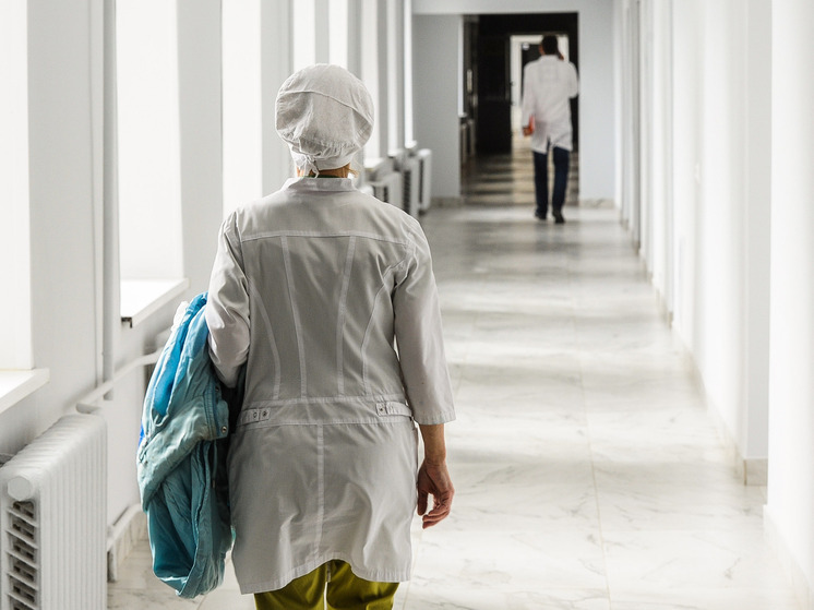 Клинику в Петербурге оштрафовали за требования к внешности и семейному статусу в вакансии