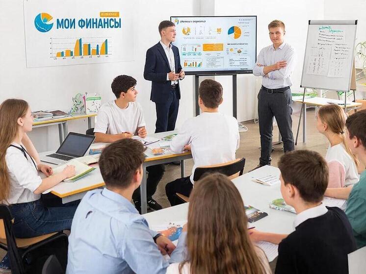 20 тысяч жителей Смоленской области погрузились в финансовые вопросы