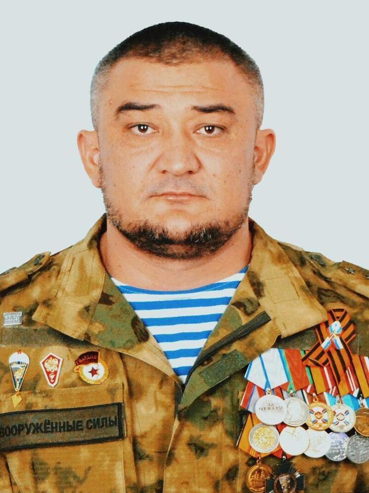 9 декабря Россия отмечает День Героев Отечества - день, когда мы вспоминаем тех, кто проявил исключительное мужество, отвагу и самоотверженность.