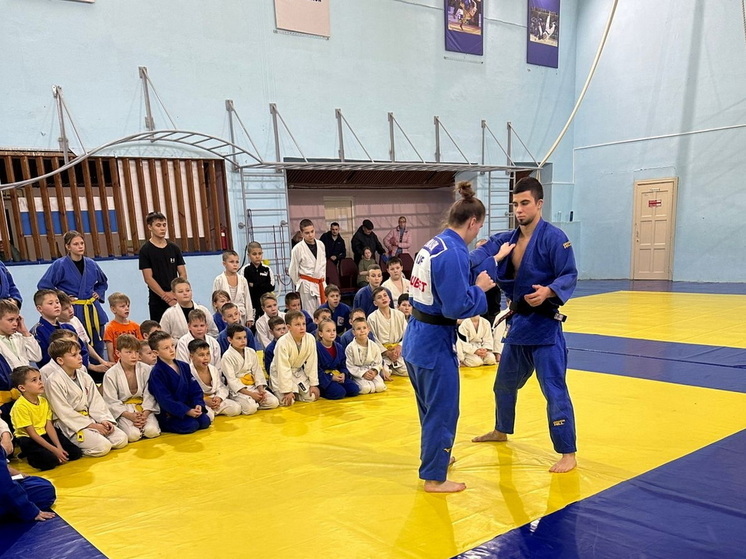 В Волжске после вмешательства прокуратуры отремонтировали зал дзюдо