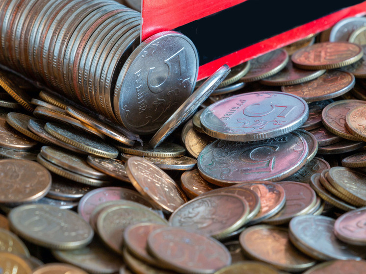 Челябинские пенсионеры получат выплаты сразу после праздников