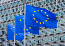 Чиновники Еврокомиссии (ЕК) обнаружили в договорной базе Евросоюза правовую лазейку, которая позволяет заблокировать российские активы «навсегда» и сделать это без единогласного одобрения всех стран - членов объединения