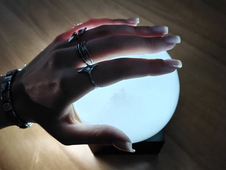 Уроженка Приморья ответит в суде Петербурга за срыв сеанса трансформации