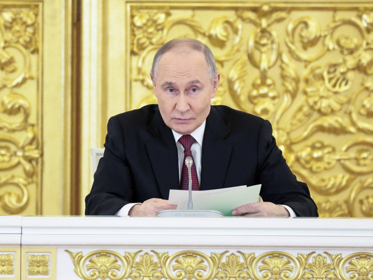 Путин заявил о важности суда присяжных, несмотря на его высокую стоимость