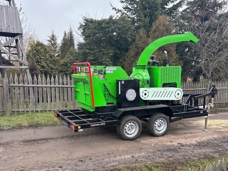 Курское Минприроды приобрело мобильную дробилку для щепы
