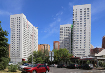 Впервые за несколько лет средние цены на новостройки в Московской области в минувшем ноябре выросли с опережением инфляции. В завершающемся году к традиционным факторам (высокий сезонный спрос, подорожание стройматериалов) добавились новые –  минимальное пополнение и страхи граждан по поводу корректировки условий программы семейной ипотеки.
