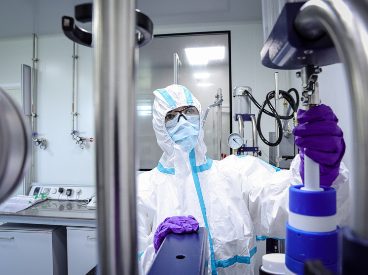 Атомный коралл: как физики построили тюрьму для жидкости и открыли новую форму материи