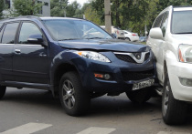 Правительство не продлило срок действия водительских удостоверений: станут ли они недействительными в конце года? Виновник ДТП предоставил суду справку о тяжелом материальном положении: могут ли его освободить от полной суммы выплат пострадавшему? Имитация выдоха при освидетельствовании на состояние опьянения: можно ли обмануть врача? Рассмотрение дела о нарушении в ГАИ: в каких случаях при этом не могут присутствовать даже близкие родственники?

На вопросы читателей отвечает основатель Коллегии