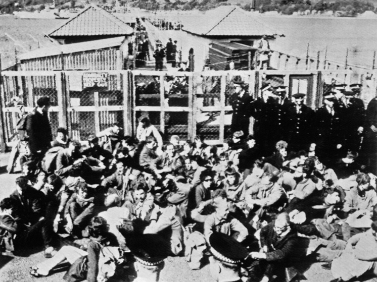 Борьба за мир — эффективное оружие: как работала советская «мягкая сила»